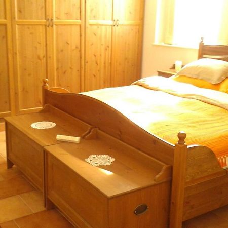 Resort La Tulipe Noire Ceglédbercel Екстериор снимка